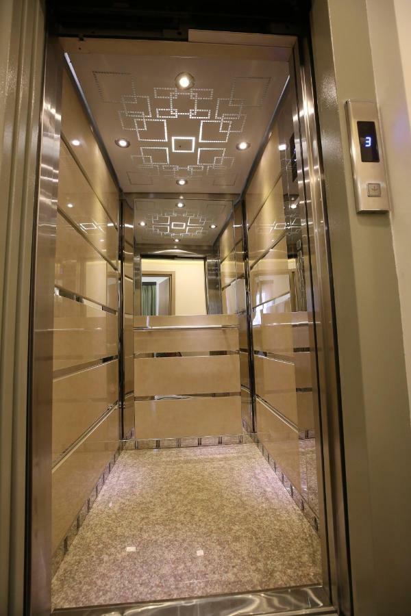 Armenian Inn Yerevan Bagian luar foto