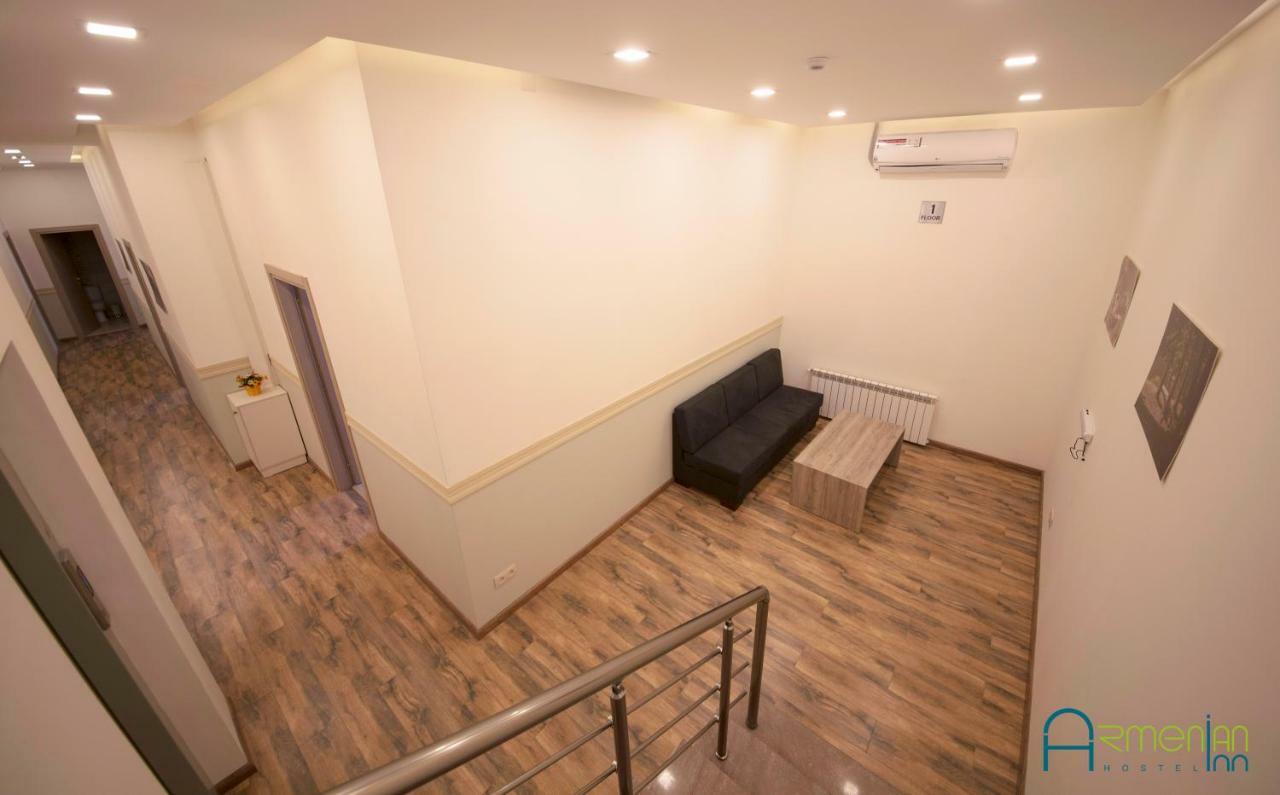 Armenian Inn Yerevan Bagian luar foto