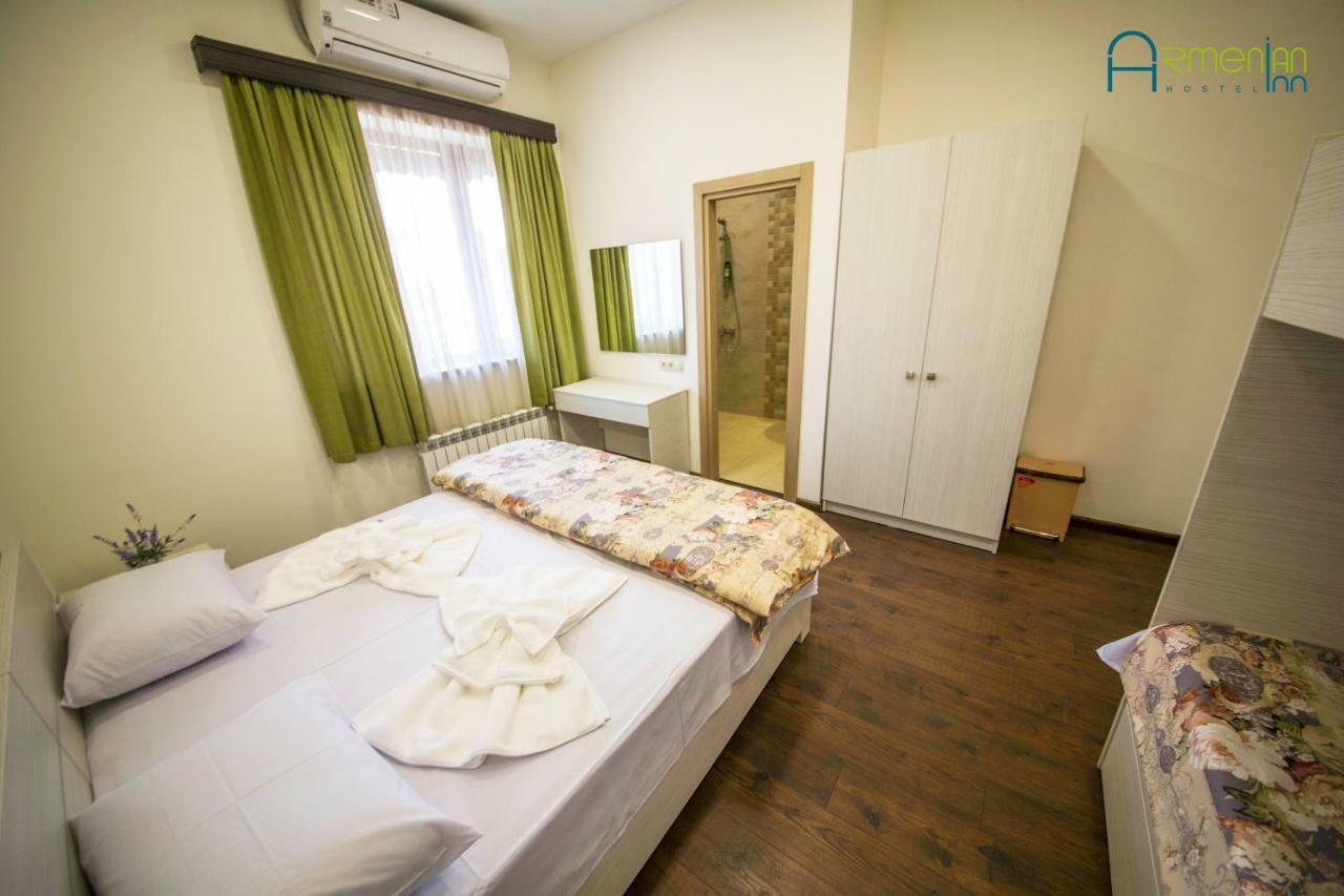 Armenian Inn Yerevan Bagian luar foto