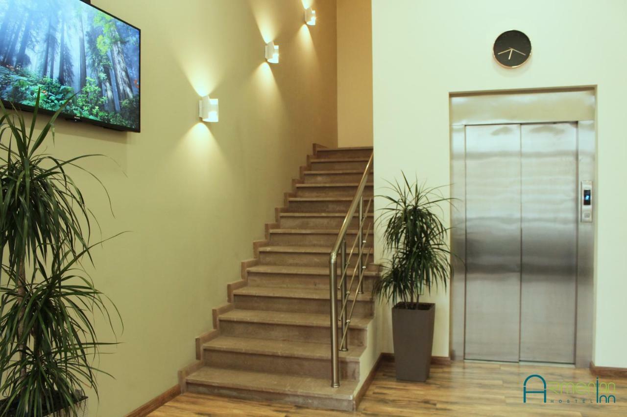 Armenian Inn Yerevan Bagian luar foto
