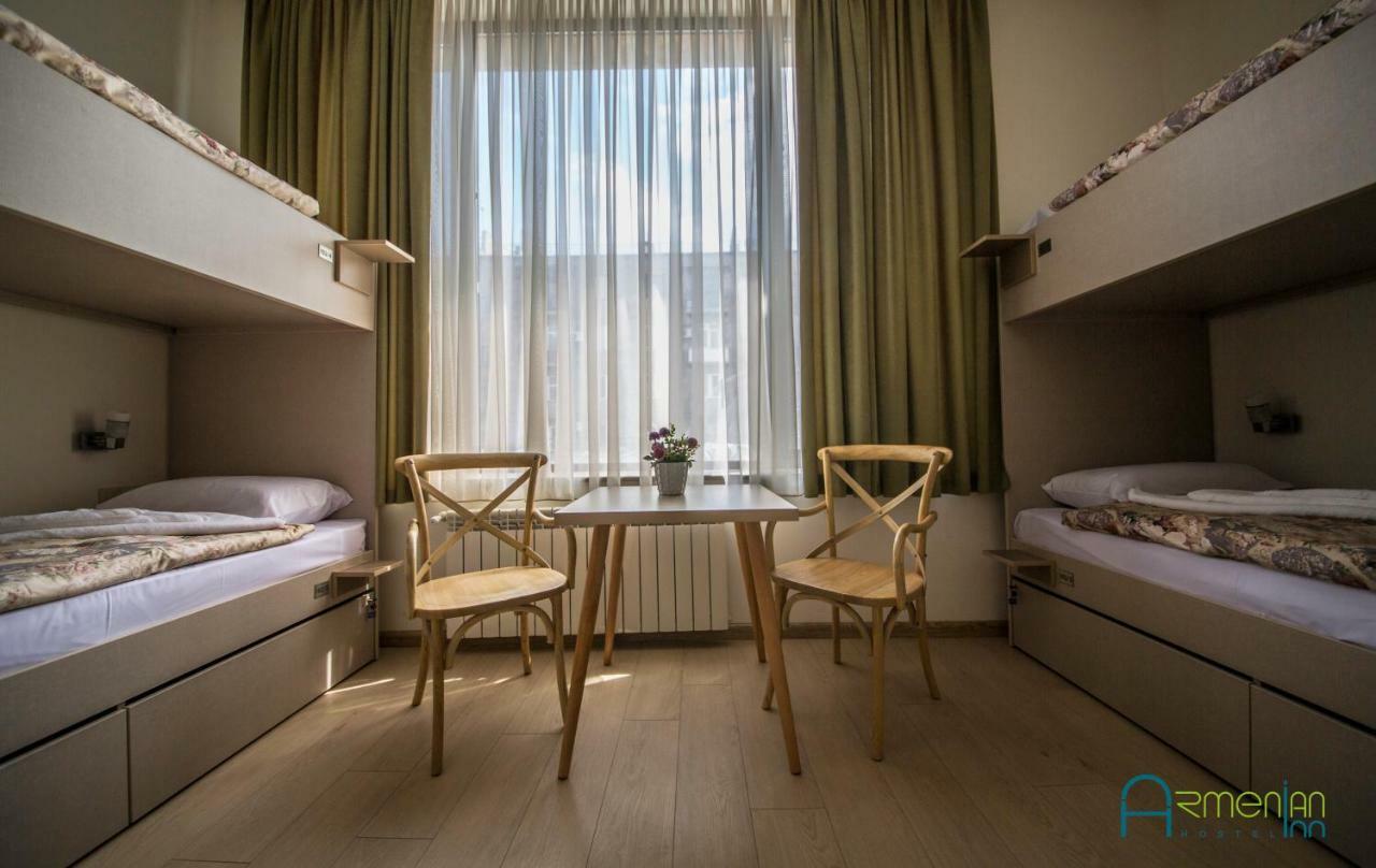 Armenian Inn Yerevan Bagian luar foto