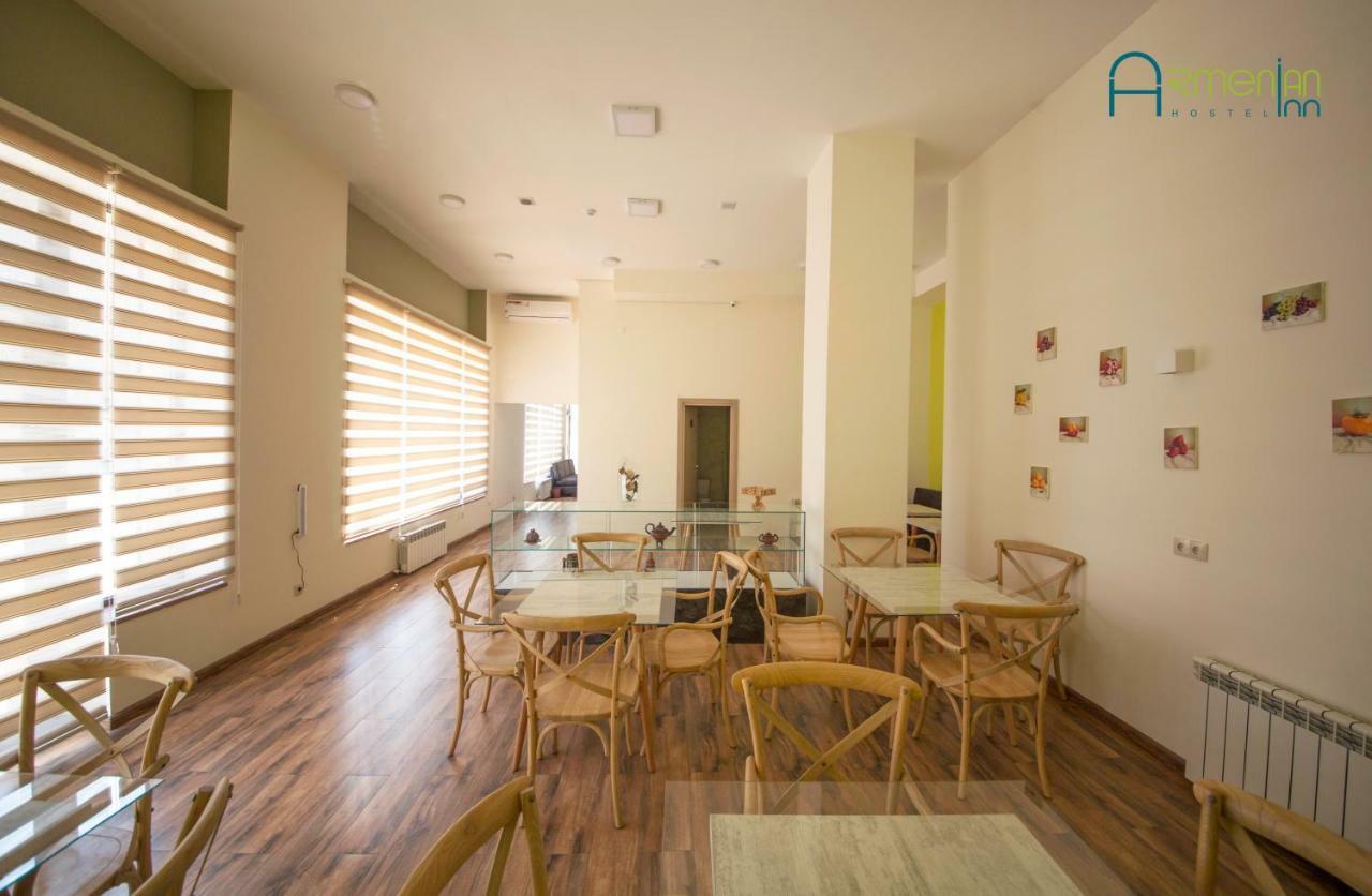 Armenian Inn Yerevan Bagian luar foto