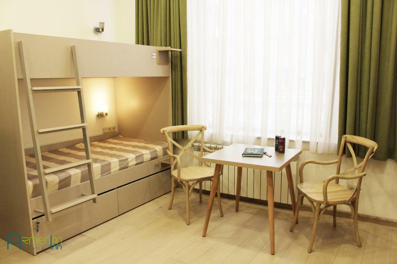 Armenian Inn Yerevan Bagian luar foto